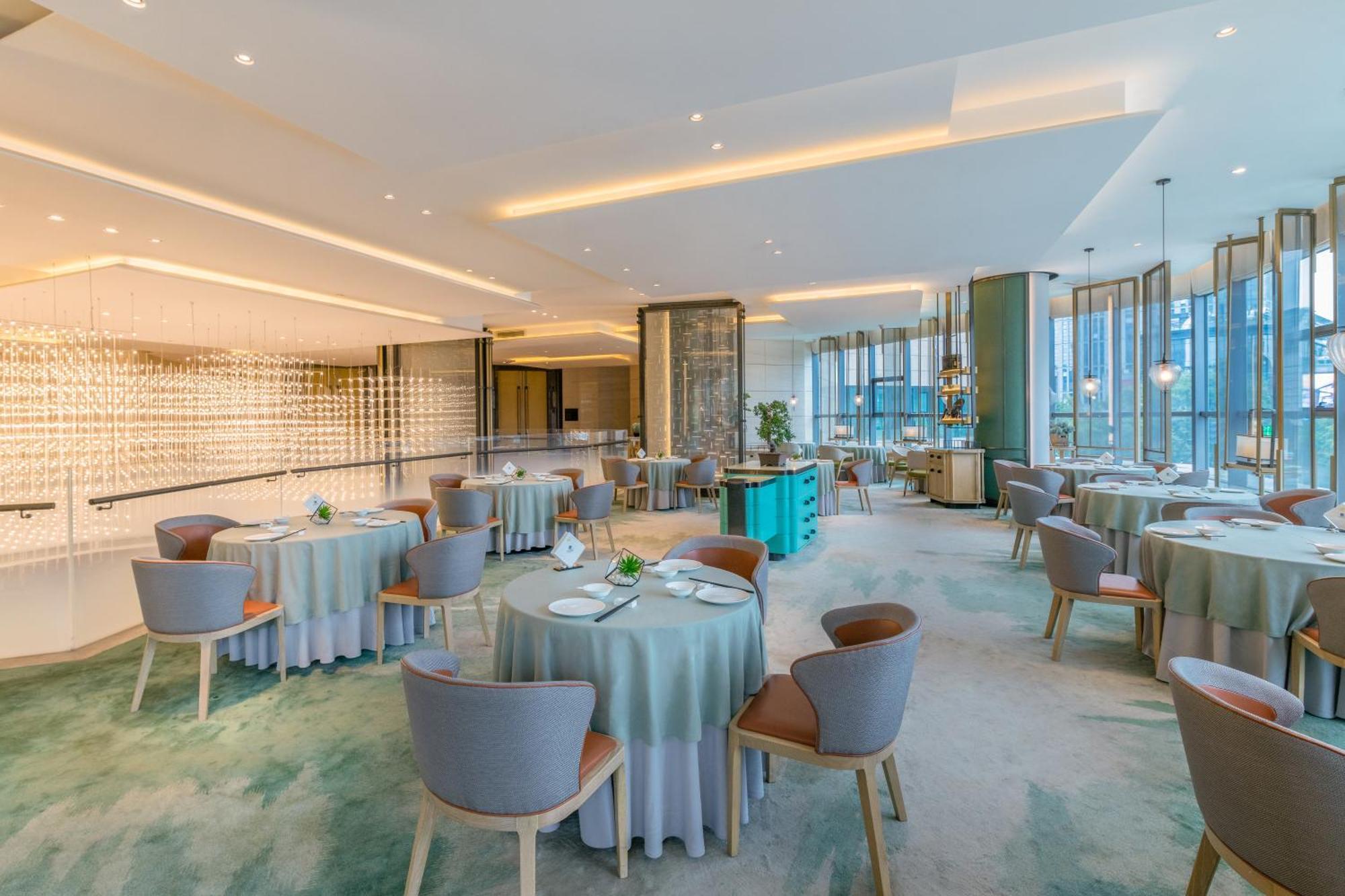 Courtyard By Marriott Yangzhou Hotel Exterior photo