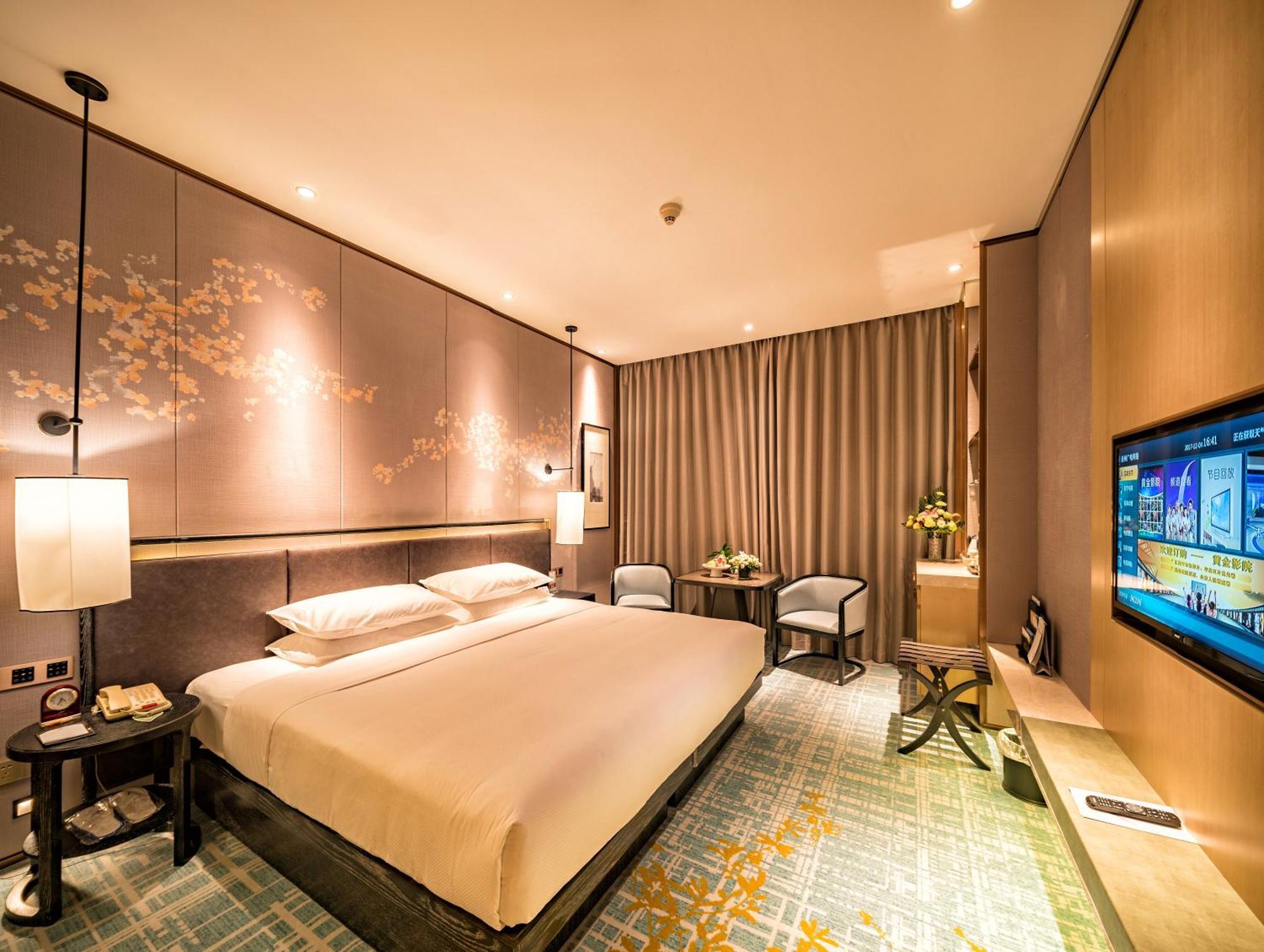 Courtyard By Marriott Yangzhou Hotel Exterior photo