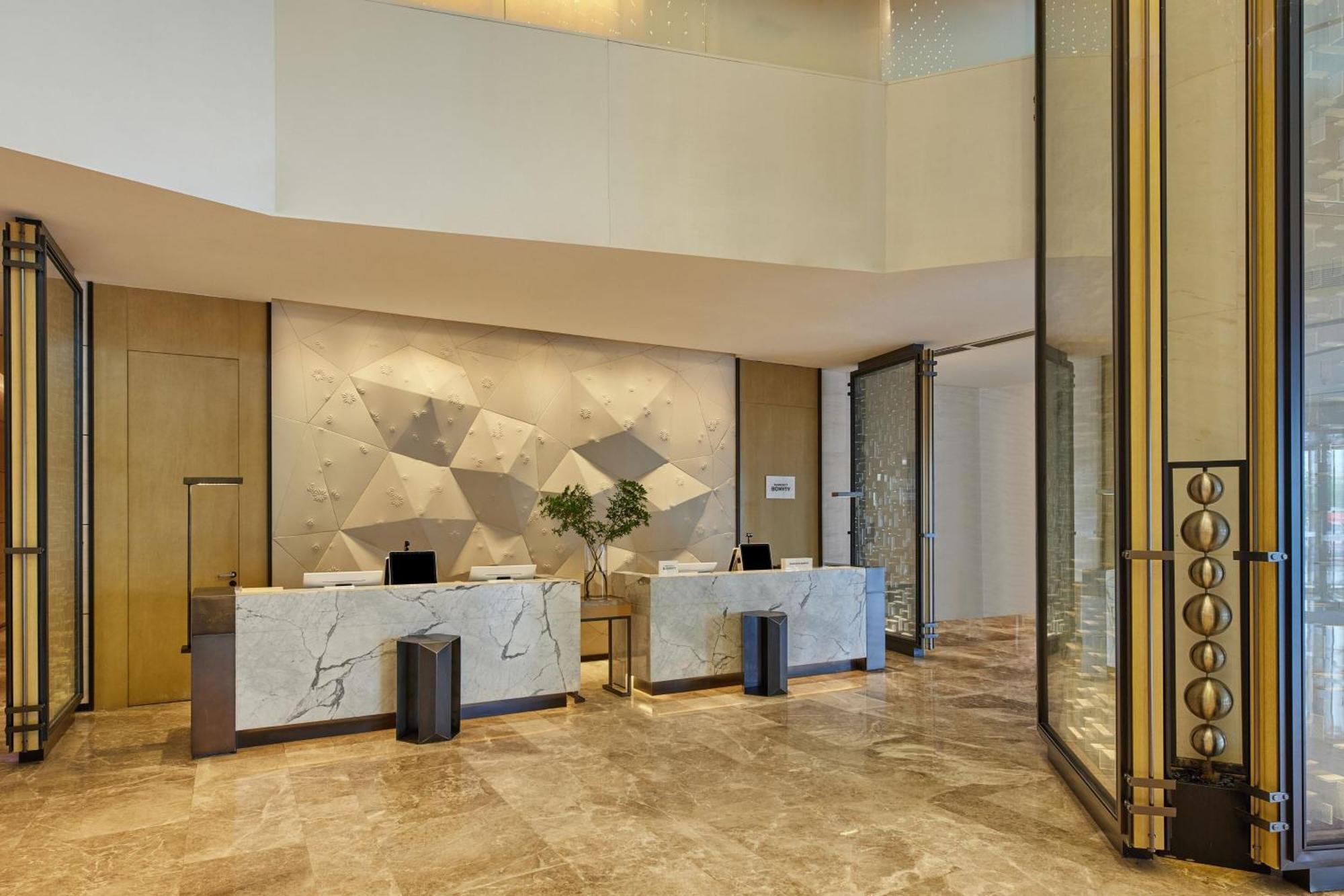Courtyard By Marriott Yangzhou Hotel Exterior photo