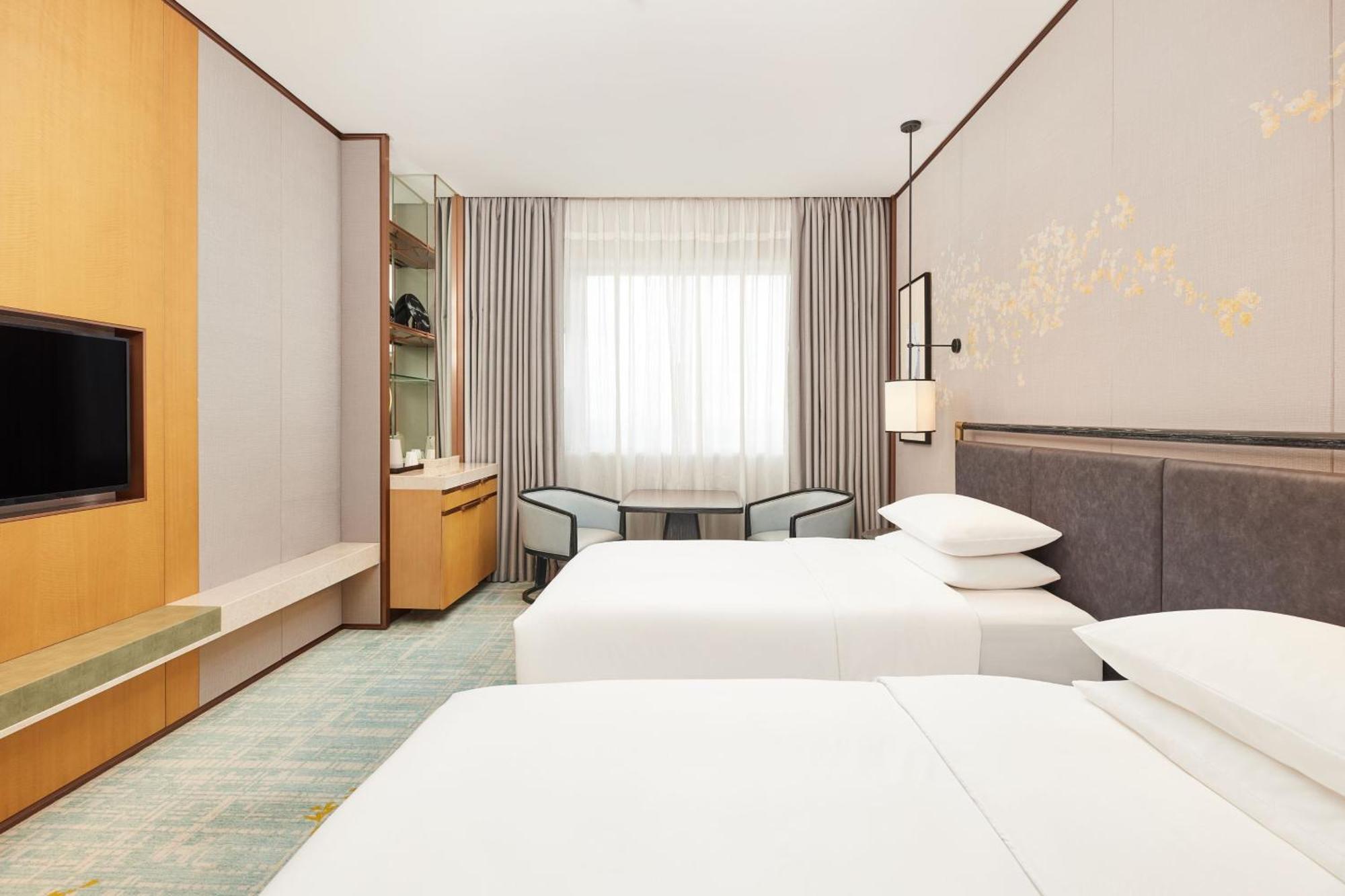 Courtyard By Marriott Yangzhou Hotel Exterior photo