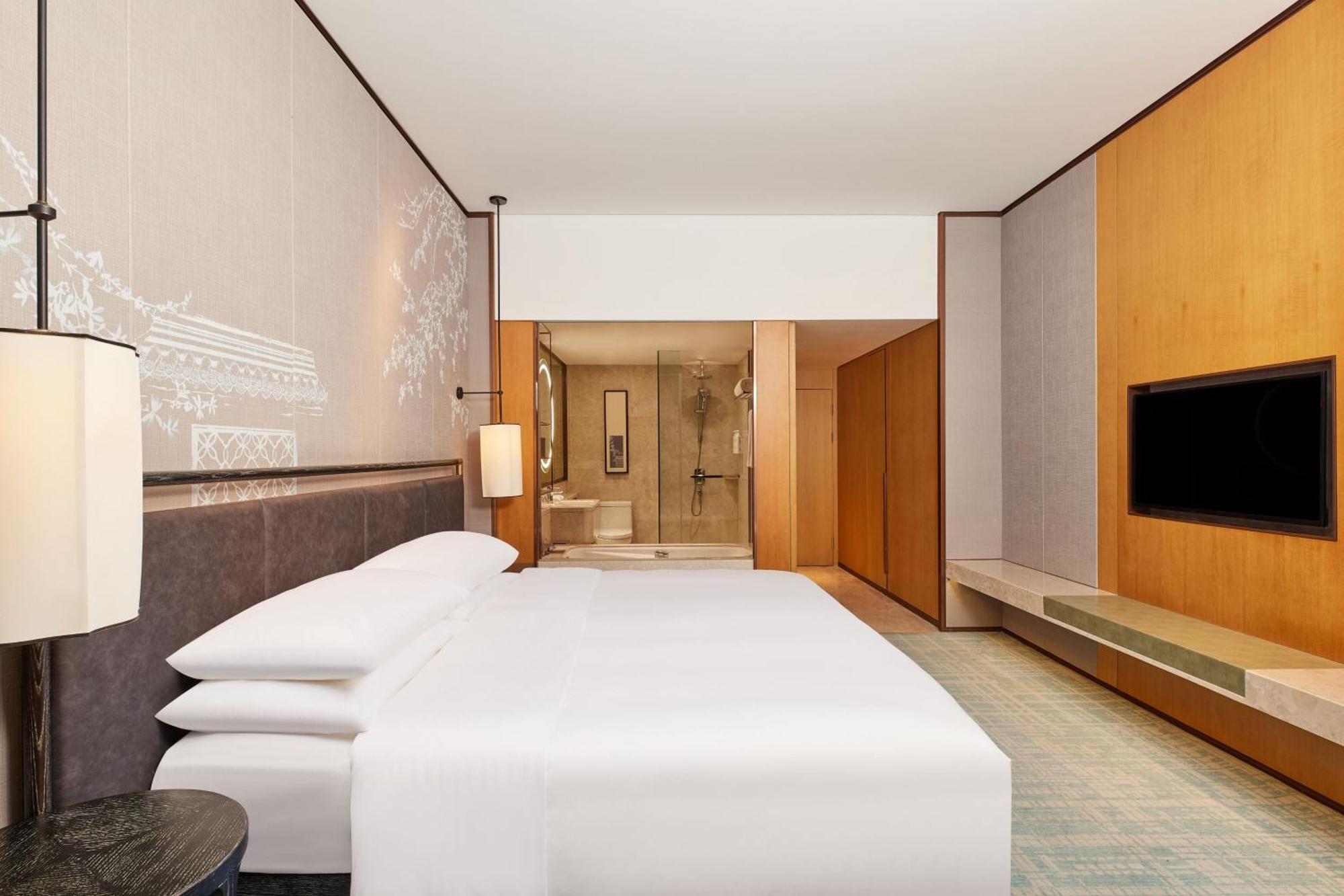 Courtyard By Marriott Yangzhou Hotel Exterior photo